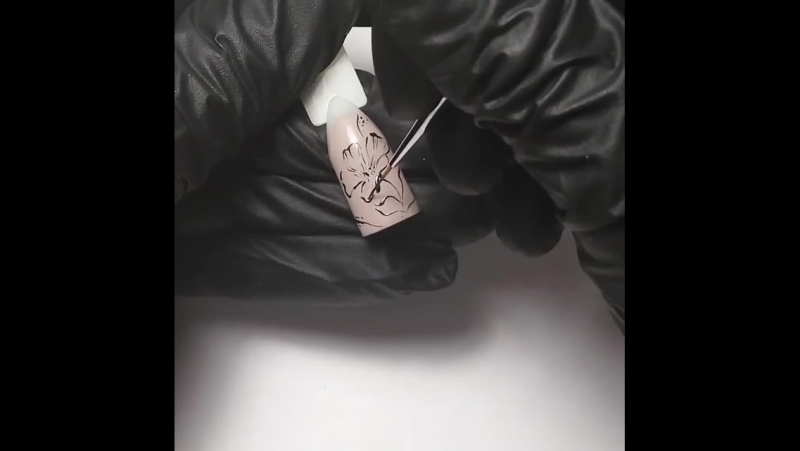 Шикарный рисуночек!сможешь повторить?