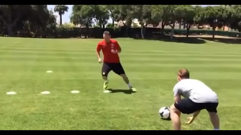 Уэйн руни индивидуальные тренирои