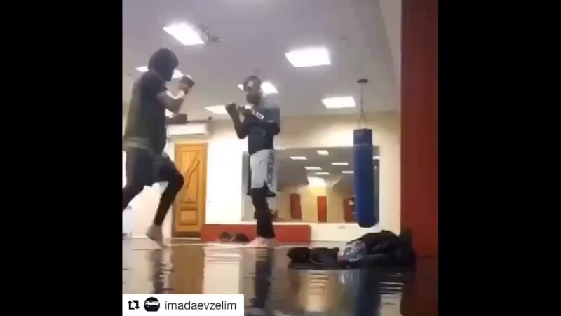 Вагаб вагабов и зелим имадаев тренироа с роберто фломинго