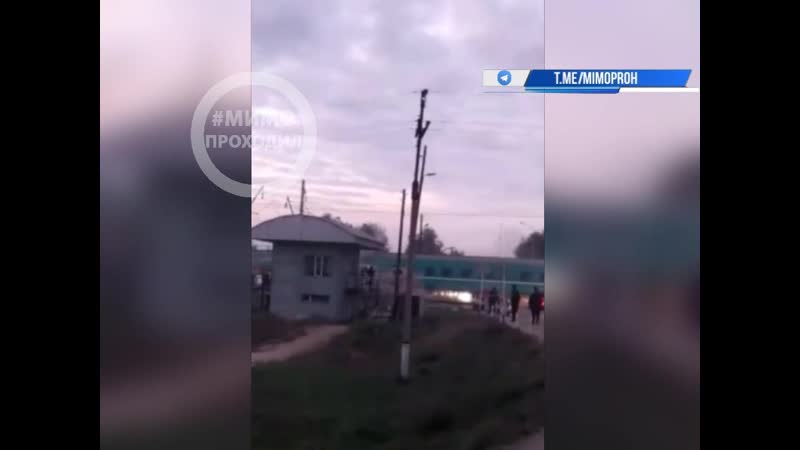 Поезд снёс автобус с пассажирами казахстан