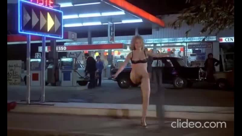 Побег (1978) танцевальные сиськи как фактор аварий