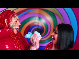 6ix9ine x nicki minaj – "trollz"