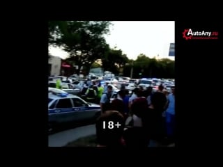 Полицейский застрелил жену и тестя на трассе