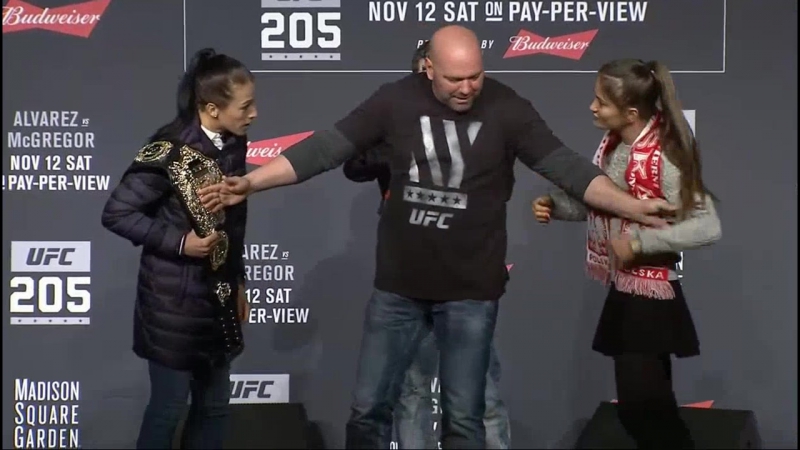 Йоанна енджейчик vs каролина ковалькевич