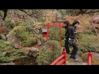 Ylyk dance videos les twins tokyo tower astronote music 90s love yak films japan