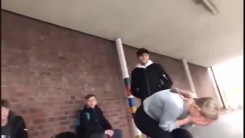 Тупая сука, ббпе и добаа mp4