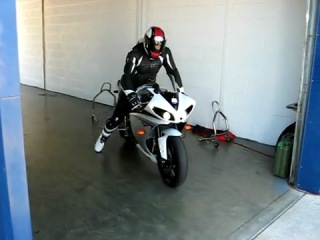 Yamaha yzf r1