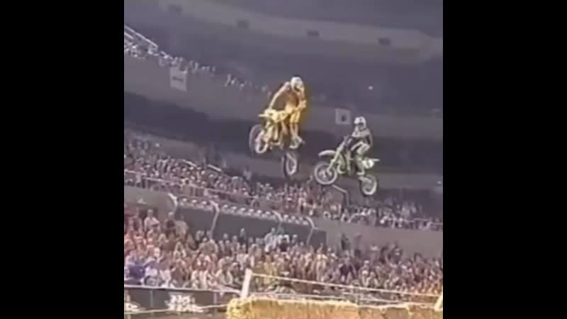 Tempos que não voltam mais @travis pastrana two stroke sx