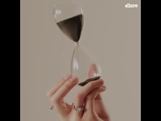 #얼루어 스타 who do u love? 형원 or 채형원? 😆😍 소년과 남성 사이, 형원만의 다채로운 매력을 느껴보세요 자세한 정보는 7월호 및 웹사이트에서 다음 주, 또 하나의 영상이 공개됩니다! #allure