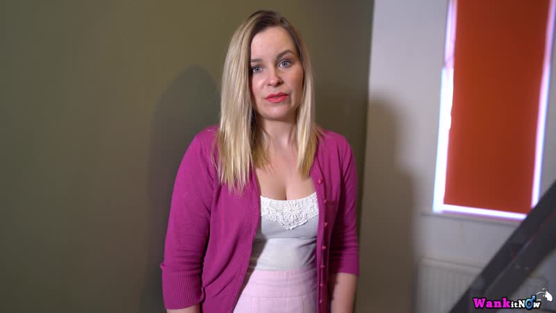 Wankitnow 20 04 20 anna belle i need my job part 1