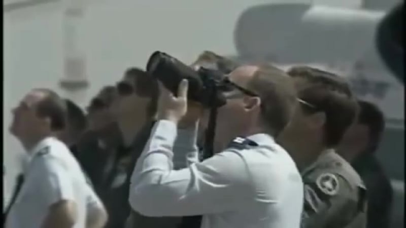 Так летают нло а не самолёты высший пилотаж российские реактивные истребители