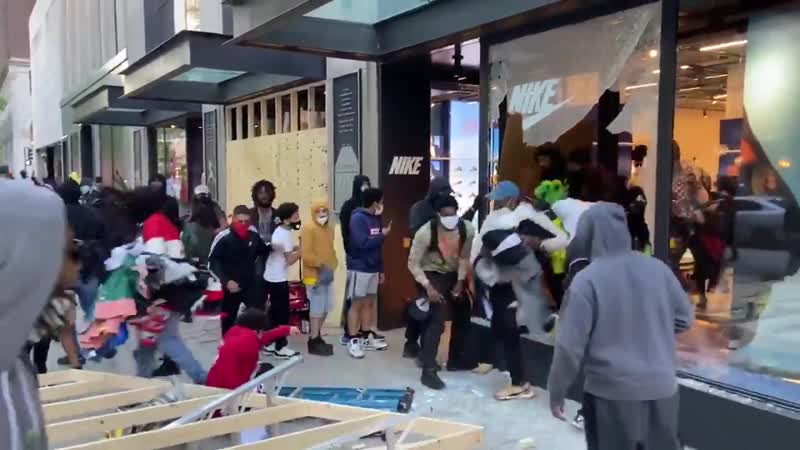 Sklep nike na michigan ave w chicago nie, to nie jest protest w obronie praw to co się z