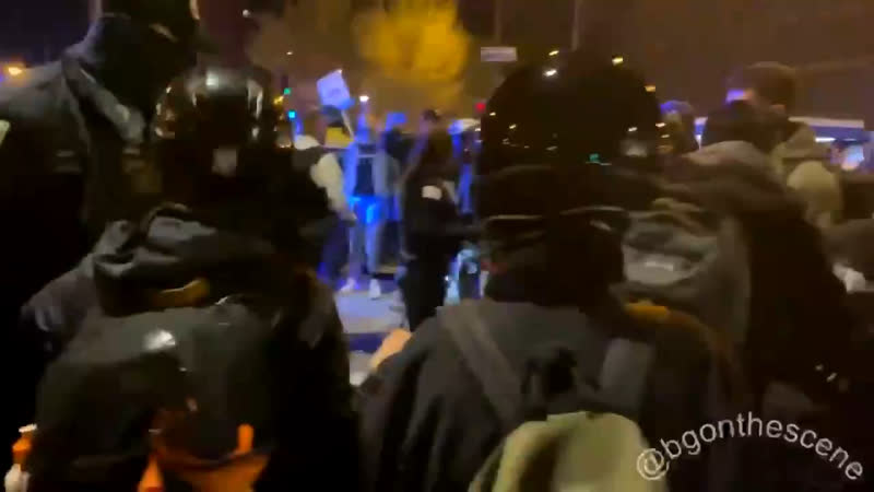 Стычки с полицией в чикаго