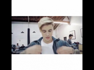 I wonder what its like to be justins friend