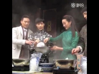 [fancam] 151222 lay @ recording webdrama «old nine gate» (3)