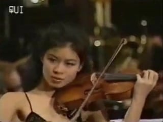 "vanessa mae" ("vanessa mae") "angel" cool heartfelt music and stunning playing on the violin !!! 240
