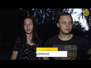 Кіно на східцях просто неба знову популярне у костянтинівці