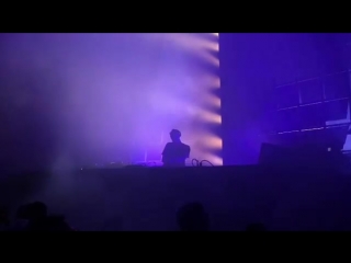 Randomer just dropped privatepersons006 at dekmantel são paulo 2018