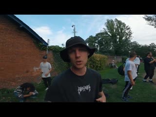 Human catapult gap teamwork challenge 🇬🇧