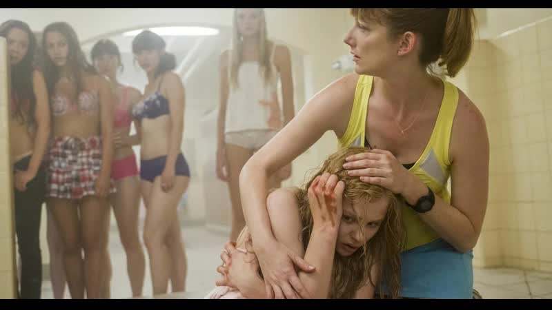 Телекинез (2013) hd хлоя грейс морец, джулианна мур