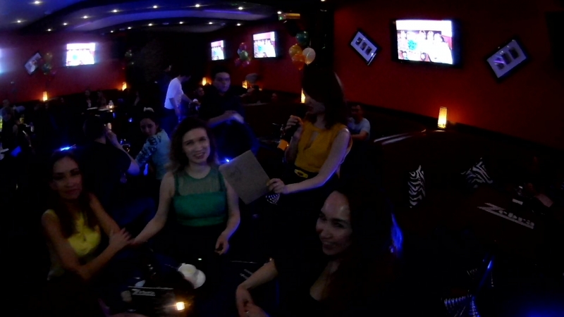 Вручение сертификата от студии вокала vocal pro