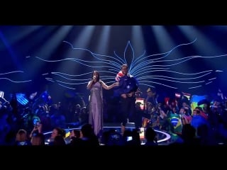 Австралиец показал жопу на евровидении 2017