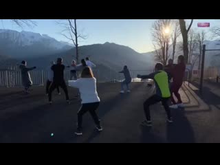 Аэробика +йога в горах красной поляны