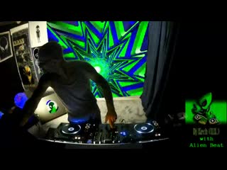 Djkech uk wıth alıen beat lıve homestudio session