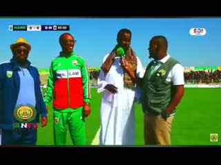 Яйца почесывает давая интервью