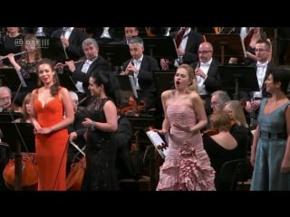 Juan diego flórez and friends gala latina (vienna’s musikverein, )