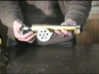 Законы сохранения пушка с несимметричным зарядом