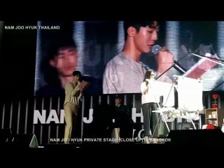 170916 nam joo hyuk private stage in bkk joo hyuk with lucky fan 2