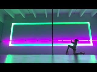 Exotic pole dance alethea austin!