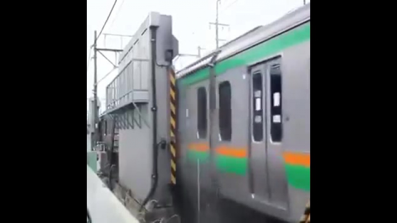 Сравниваем мобильные мойки для поездов в японии и индии