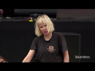 Crystal castles alice practice live