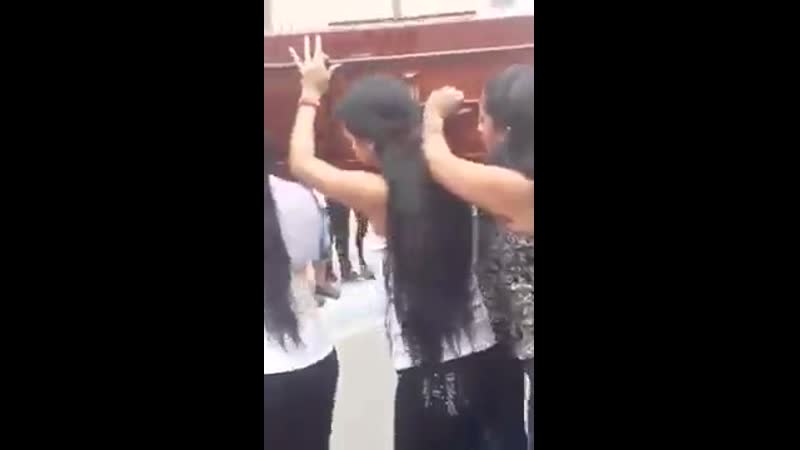 Весело хороним все плохое