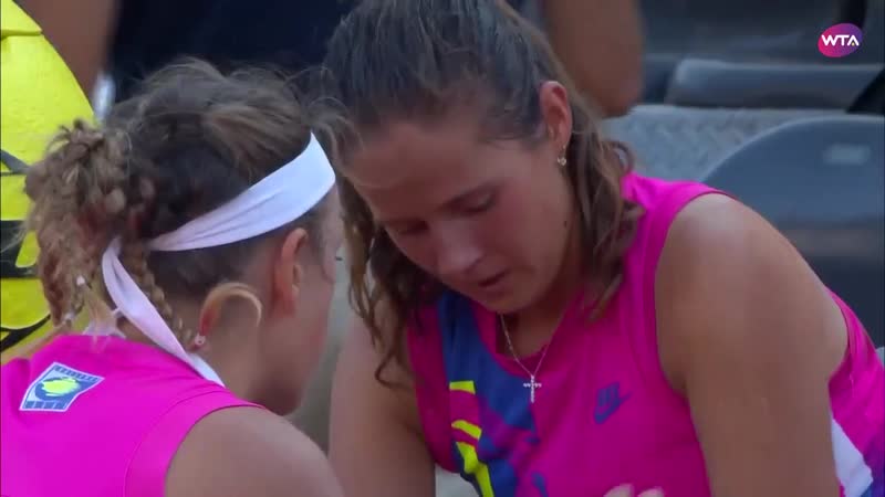 Виктория азаренко успокаивает свою оппонентку дарью касаткину