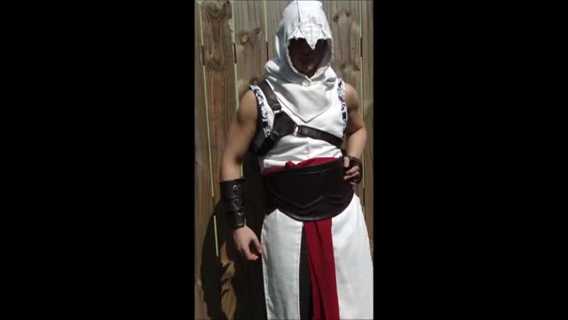 Altair cosplay