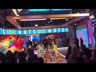 They are so damn молодые @bts bighit btsongma @gma