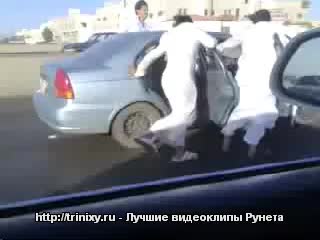 Jackass (club19845278) in a car arabs арабы жгут )