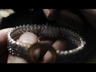 The expertise behind la d de dior haute horlogerie