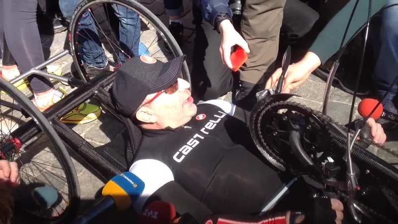 ✔ особое мнение кернес о сносе памятников милиция просто развернулась и уехала