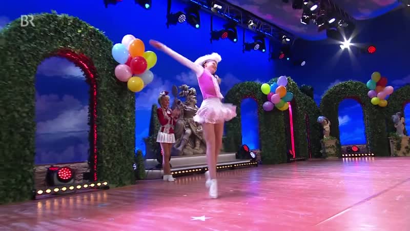 Tanzmariechen katharina theil und liana wolf – fastnacht in franken (2016)