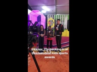 19 07 лилимар на оранжевой ковровой дорожке «nickelodeon porn' choice sports 2018»