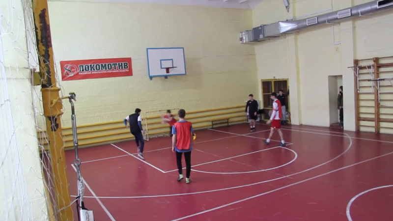 Голкипер псж делает польско марокканские супер сейвы ченсного и боно