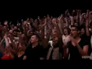 Отрывок выступления с песней «irreplaceable» на концерте «a night with beyonce»