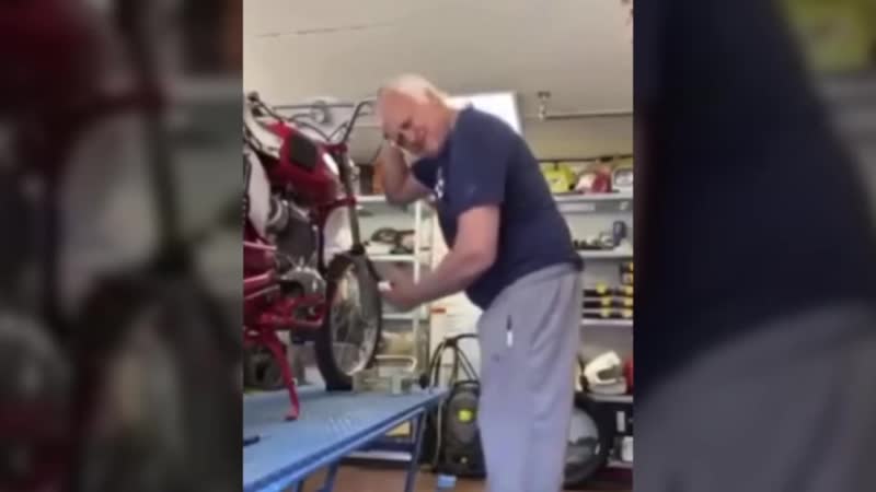 Разыграли деда стучат клапаны