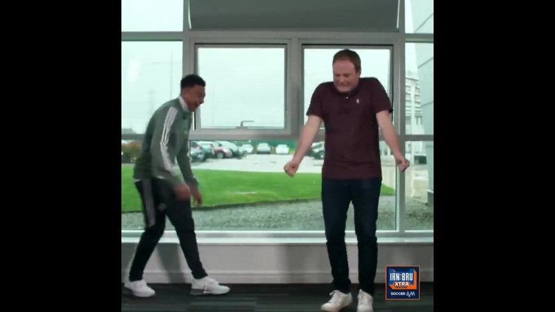 Mark noble welcoming jesse lingard to west ham