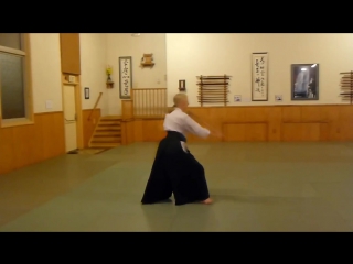 Aikido bojutsu ikkyo and nikyo demonstrated by linda holiday sensei