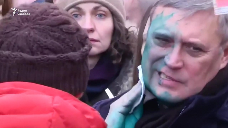 Михаила касьянова облили зеленкой